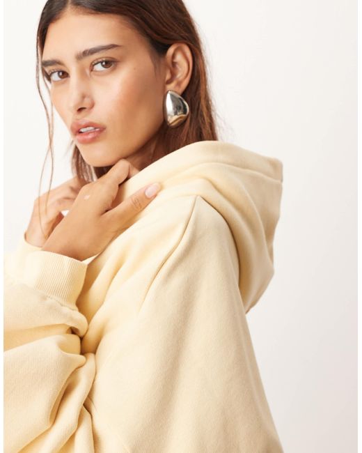 Sweat à capuche oversize épais ARRANGE en coloris Natural