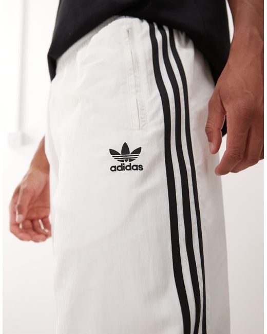 Adicolor Firebird di Adidas Originals in White da Uomo