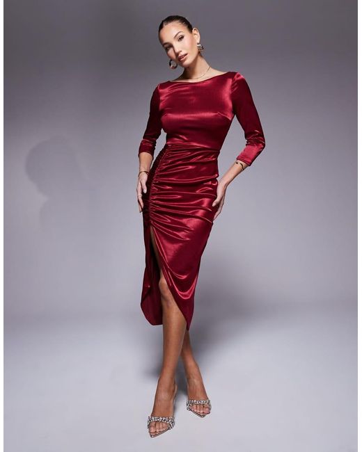 Vestito Midi A Maniche Lunghe Sinuoso Color Bordeaux Con Arricciature di True Violet in Red