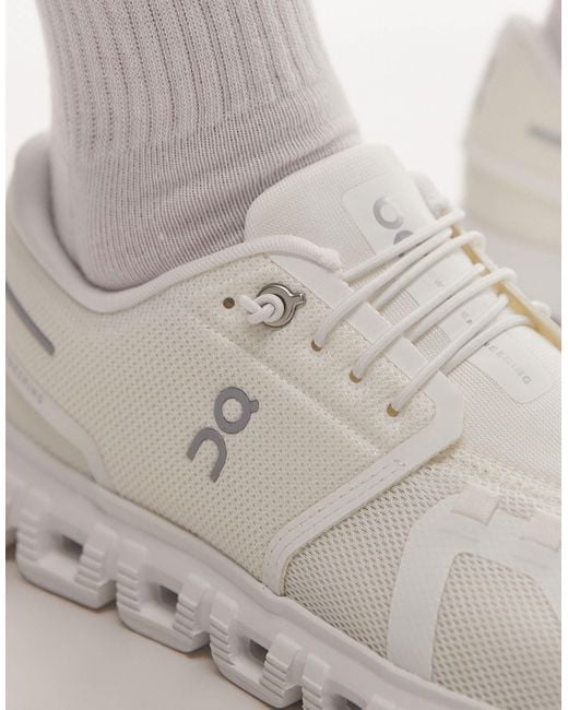 On - cloud 6 - baskets quotidiennes On Shoes en coloris White