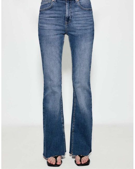 Stradivarius D74 Flared Jeans Met Split in het Blue