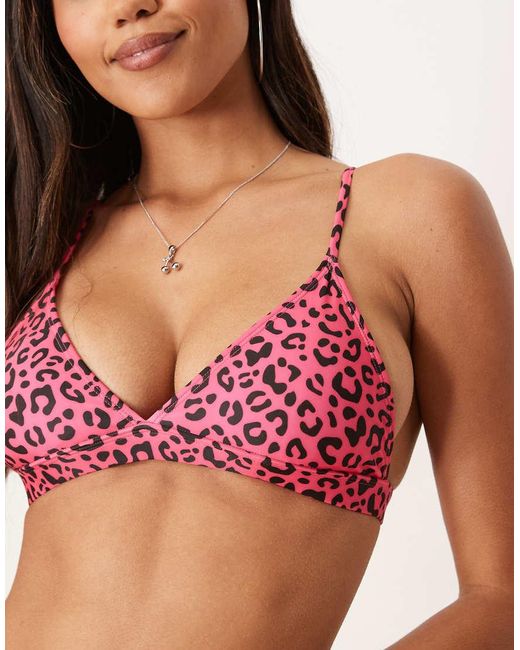 Top Bikini Leopardato Push-Up di OOSC in Red