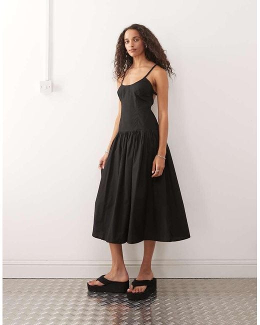 Collusion Natural Scoop Neck Drop Waist Maxi Dress