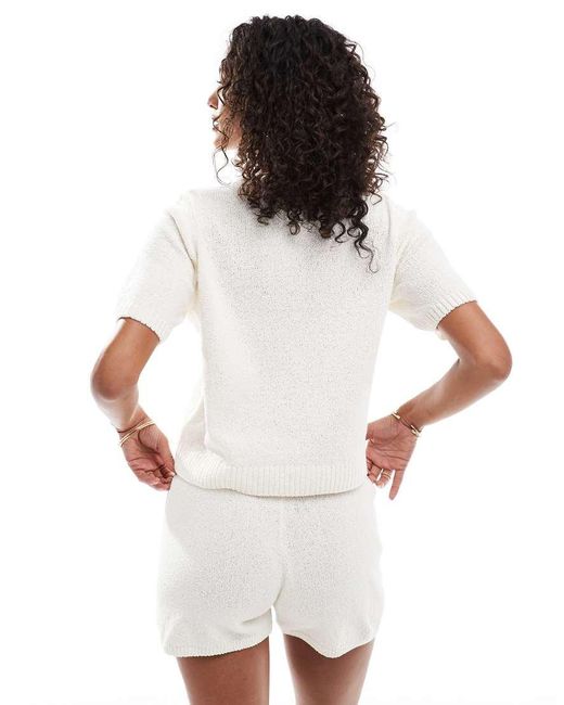 Camiseta Extragrande De Bouclé Con Detalles Acanalados De (Parte De Un Conjunto)-Blanco ASOS de color White