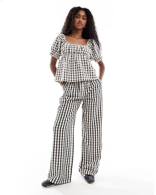 Daisy Street White Pull On Boxer Style Pants