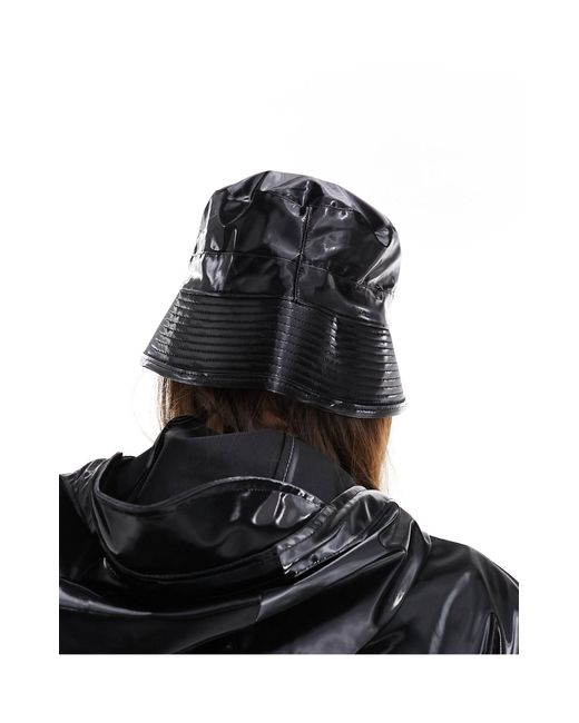 Cappello da pescatore impermeabile lucido di Rains in Black