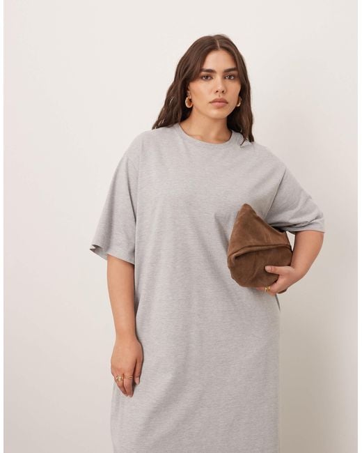 Curve - robe t-shirt mi-longue en tissu épais ARRANGE en coloris Natural