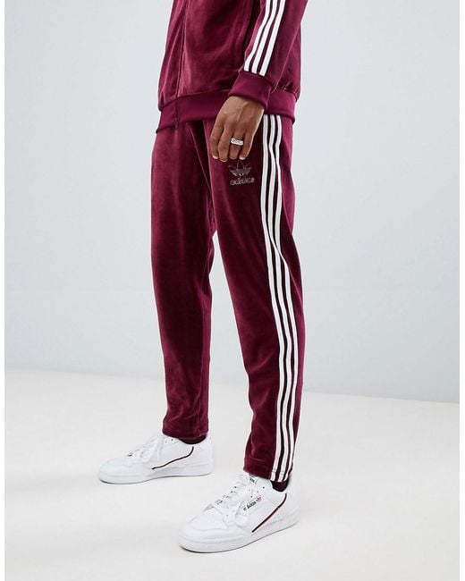 Pantalon de jogging en velours Adidas Originals pour homme en coloris Red