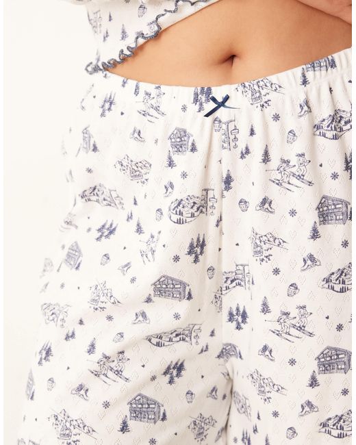 ASOS Natural Asos design curve – pyjama-set mit langärmligem shirt und hose aus pointelle mit landschafts-print