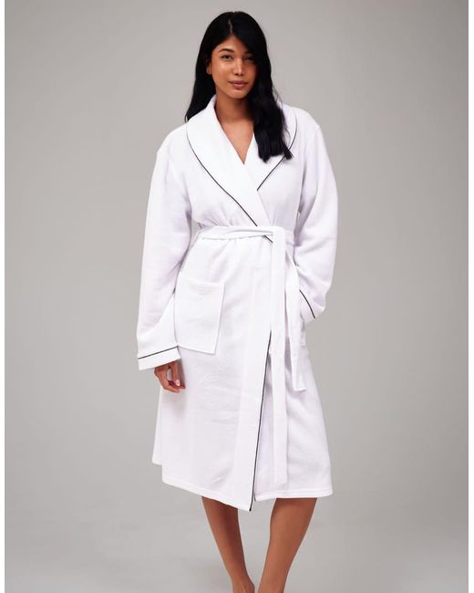 Loungeable White Lightweight Towelling Robe