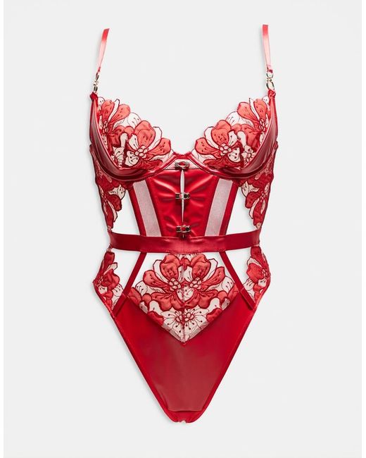 Dark Side di Ann Summers in Red
