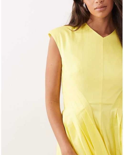 ARRANGE Yellow Pleated Cinched Waist Maxi Dress