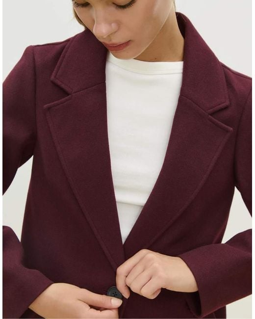 Cappotto Midi Bordeaux Morbido Al Tatto Con Bottoni di Stradivarius in Red