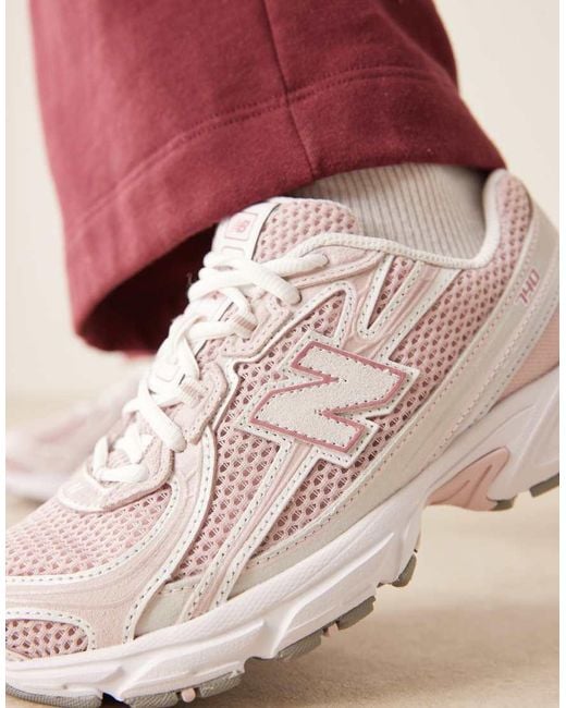 New Balance Natural 740 Trainers