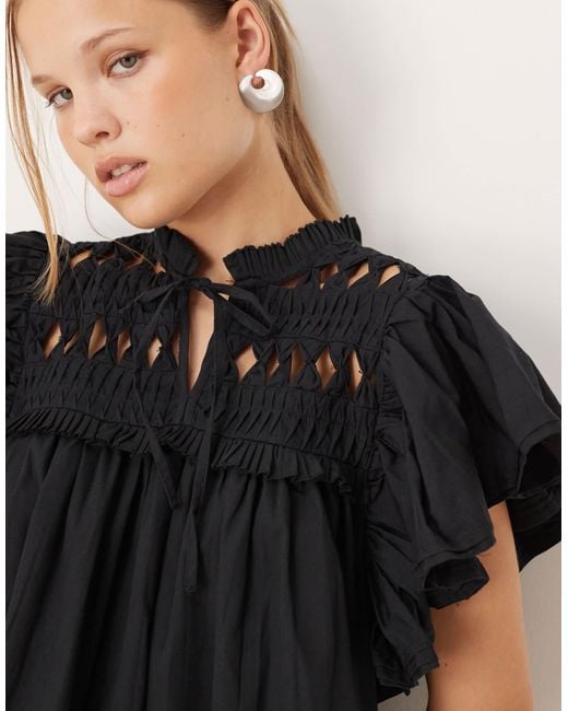 Robe courte à volants oversize Y.A.S en coloris Natural