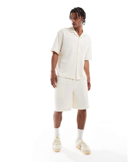 Short d'ensemble en tissu-éponge texturé - écru Pull&Bear pour homme en coloris White