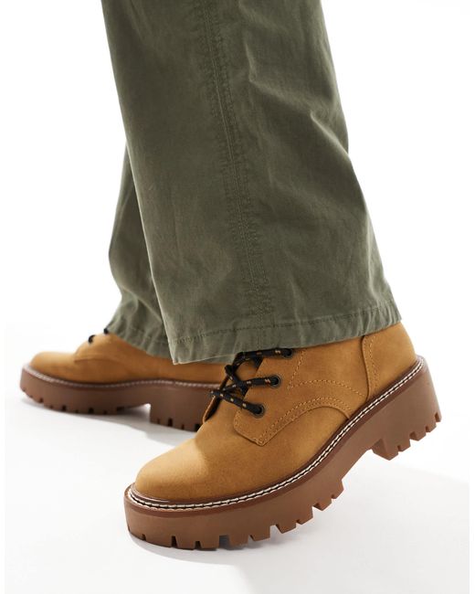 Bottines plates chunky en imitation daim Stradivarius en coloris Green
