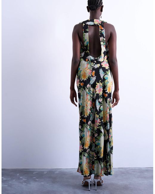 Robe longue à imprimé fleuri vintage avec col montant bénitier et coutures contrastantes TOPSHOP en coloris White