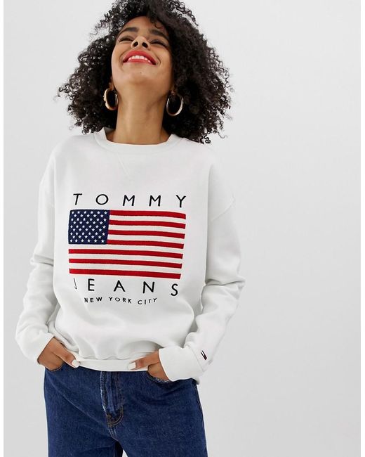 Tommy Hilfiger Sweatshirt mit USA-Flaggenlogo in Weiß | Lyst DE