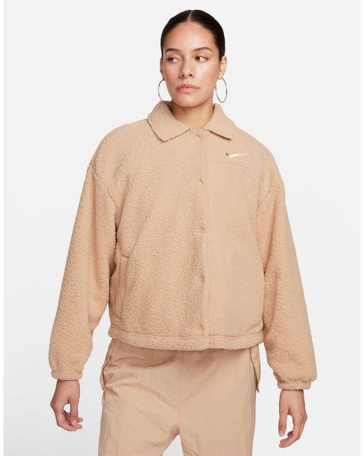 Nike Cozy Collared Sherpa Jacket in Natural | Lyst