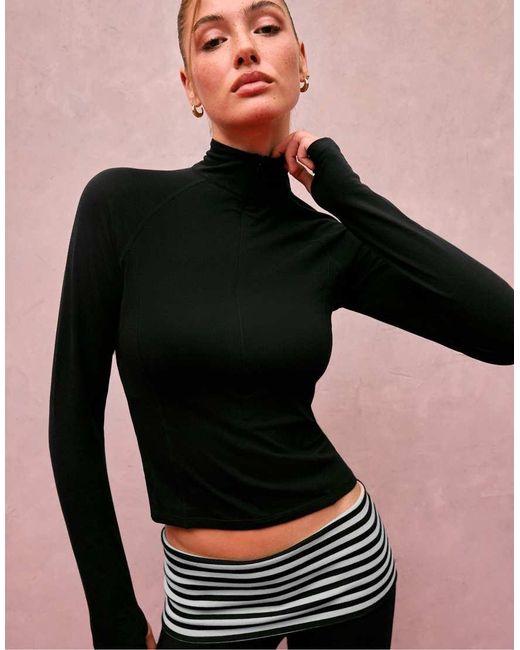 Stradivarius Red Long Sleeve Quarter-zip Running Top