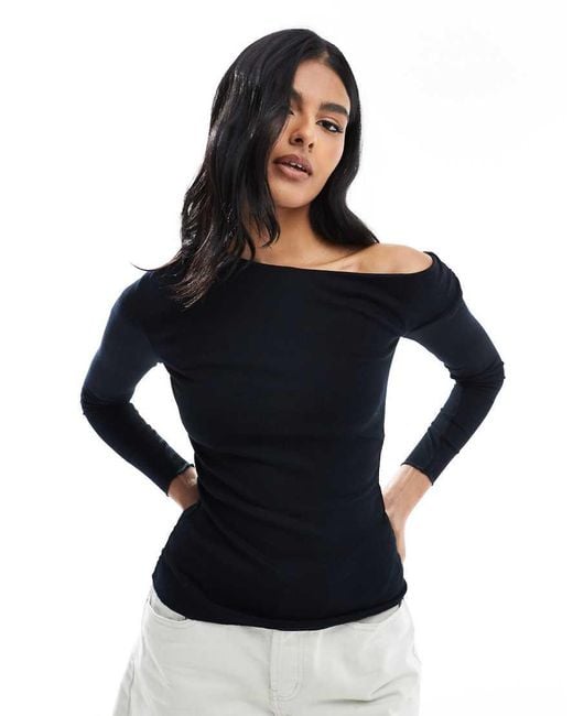 Cotton On Cotton On in het Black