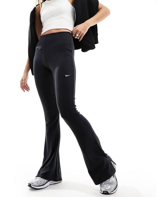 nike flare leggings
