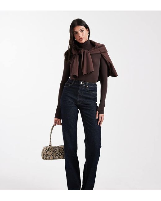 Vaqueros Elásticos Y Cómodos De Pernera Recta Con Acabado Enjuagado De Asos Design Tall-Azul Marino ASOS de color Blue