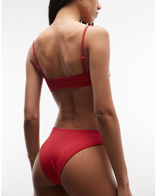 Bas Weekday en coloris Red