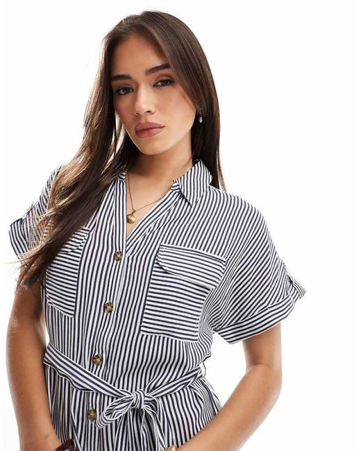 Vestito Camicia Corto A Righe Con Tasche di Vero Moda in Gray