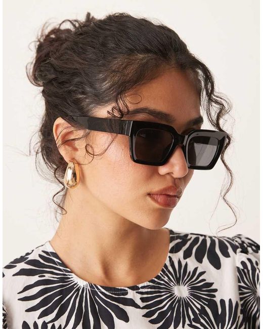 Occhiali Da Sole Squadrati E Smussati Neri di ASOS in Black