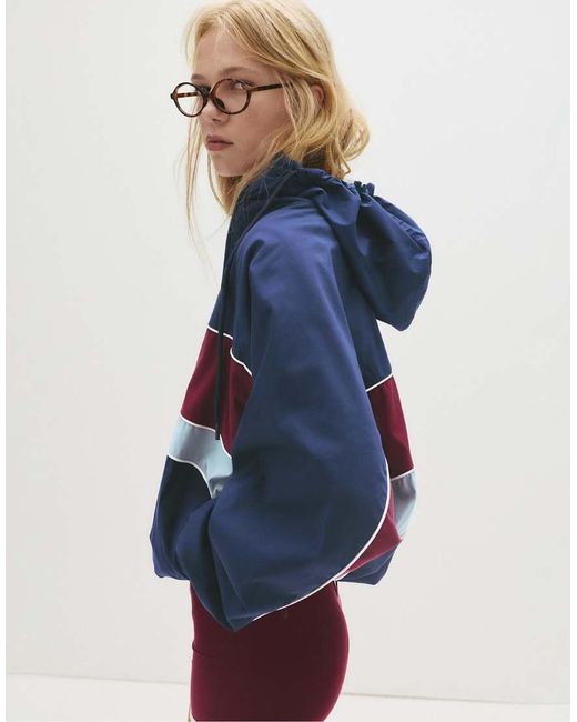 Pull&Bear Lichtgewicht Jack Met Contrastpaneel in het Blue