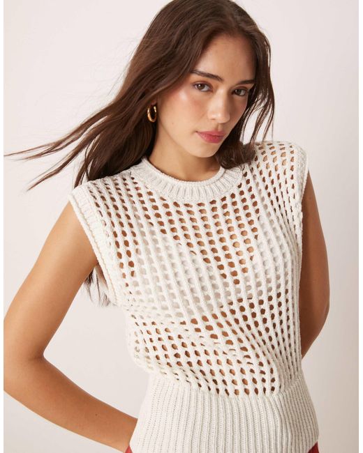 ASOS Natural – strick-tanktop
