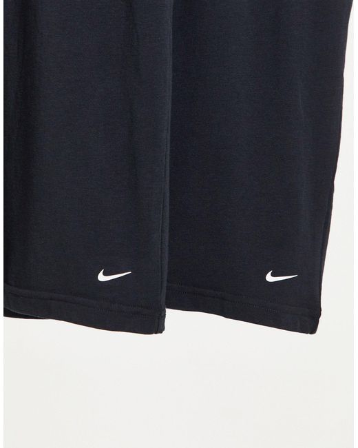 nike black undershirts