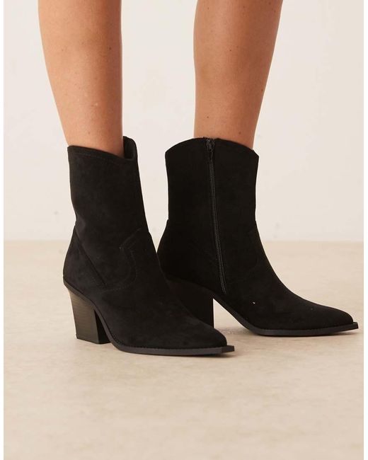 Remedy di ASOS in Black