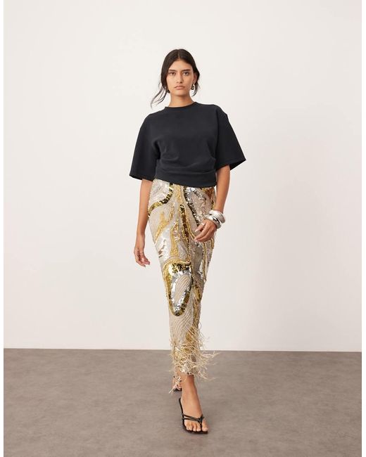 Falda Midi Dorada Con Patrón Ondulado Con Abalorios Y Flecos De ASOS de color Natural