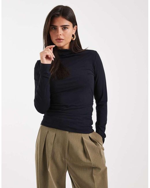 Levi's Nina in het Blue