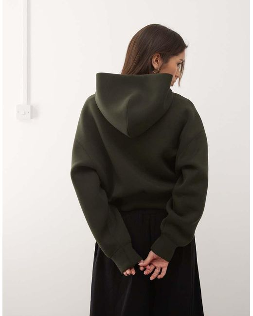 Danni di Weekday in Black