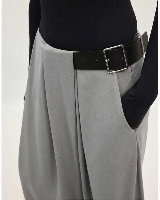 Stradivarius Black Petite Darted Smart Trousers With Belt