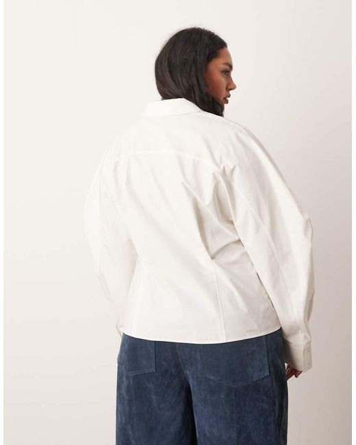 Curve di ARRANGE in White