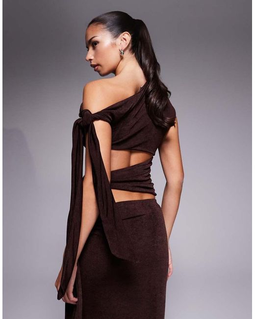 Noa di Wanderdoll in Brown