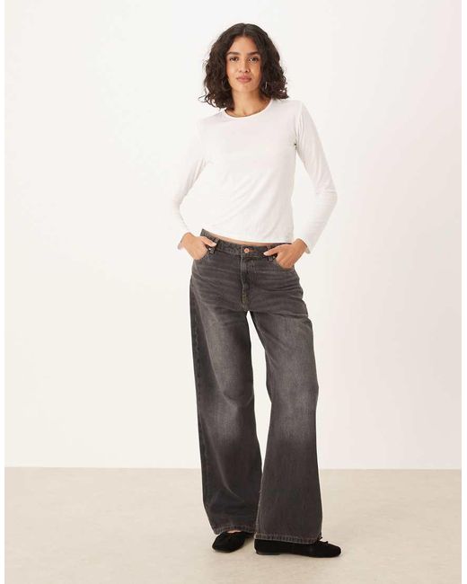 Jdy White O-neck Long Sleeve Top