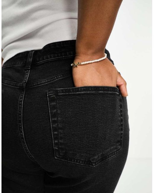 Vaqueros Mom Negro Lavado Cómodos De Corte Slim De Asos Design Curve ASOS de color Black