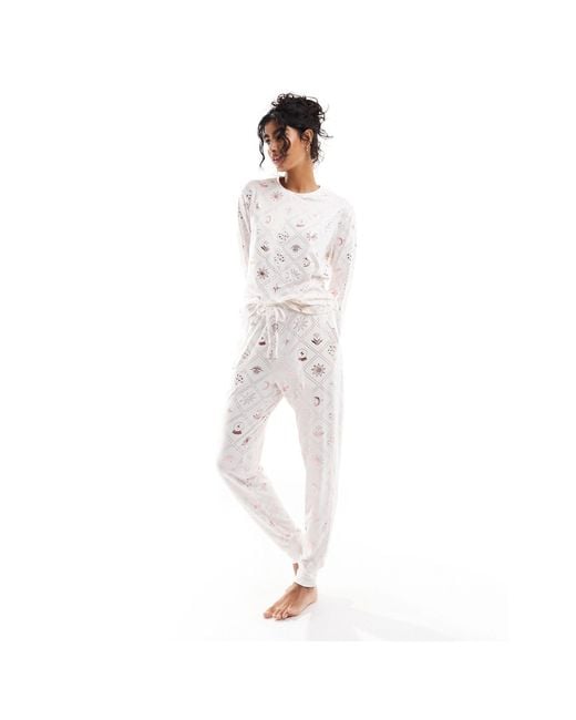 Chelsea Peers White Foil Tile Long Pyjama Set