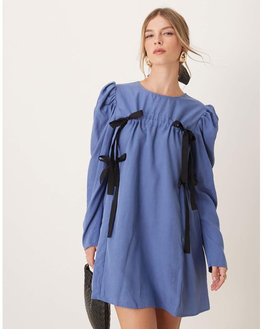 Robe courte avec cordons Ghospell en coloris Blue