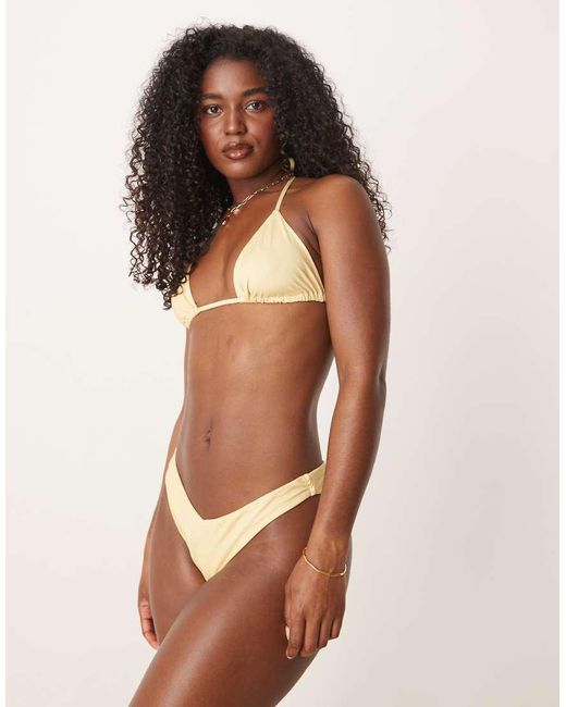 Top Bikini A Triangolo Latticello di ASOS in Yellow