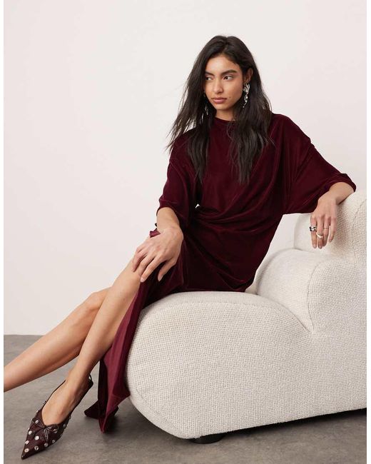 ASOS Maxi T-Shirt Jurk Van Fluweel Met Gedraaide Taille in het Red