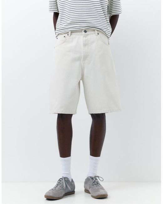 Bermuda Larghi di Pull&Bear in White da Uomo