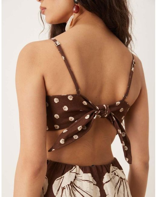 Abercrombie & Fitch Maxi-Slipdress Van Linnenmix Met Uitsnijdingen, Spaghettibandjes En Print in het Natural