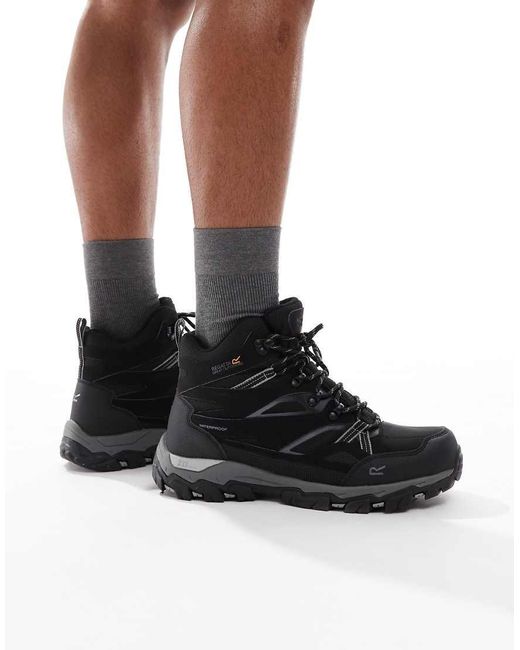 Regatta White Holcombe Iii Waterproof Walking Boot for men